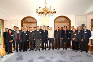 2)	Vice-Chancellor Professor Lawrence J. Lau (12 from left) with the guests before lunch
